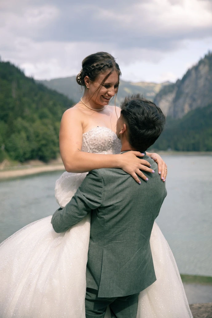 Photographe mariage Annecy - couple montriond